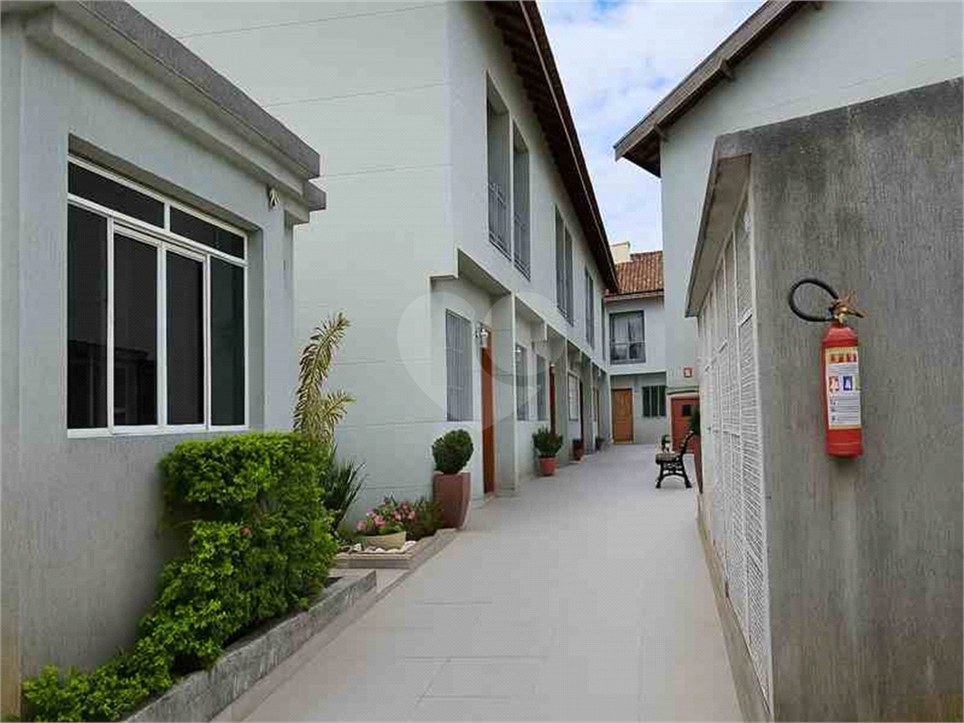 Casa à venda com 2 quartos no condomínio Tulipa 3, São Paulo - SP