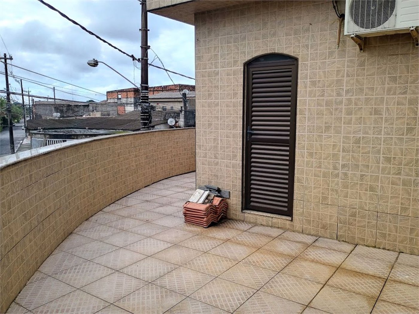 Casa Residencial à venda, Parque Continental, São Vicente - CA0207.