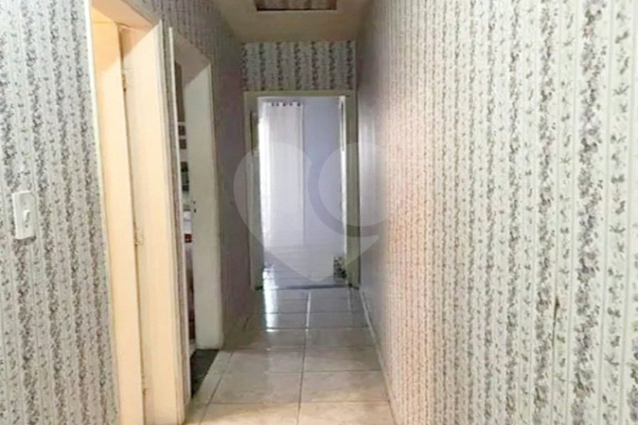 Sobrado à venda com 3 quartos, sendo 1 suíte, em Vila Constança, São Paulo, SP