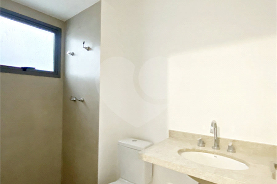 Apartamento à venda com 3 suítes em Santana, São Paulo, SP