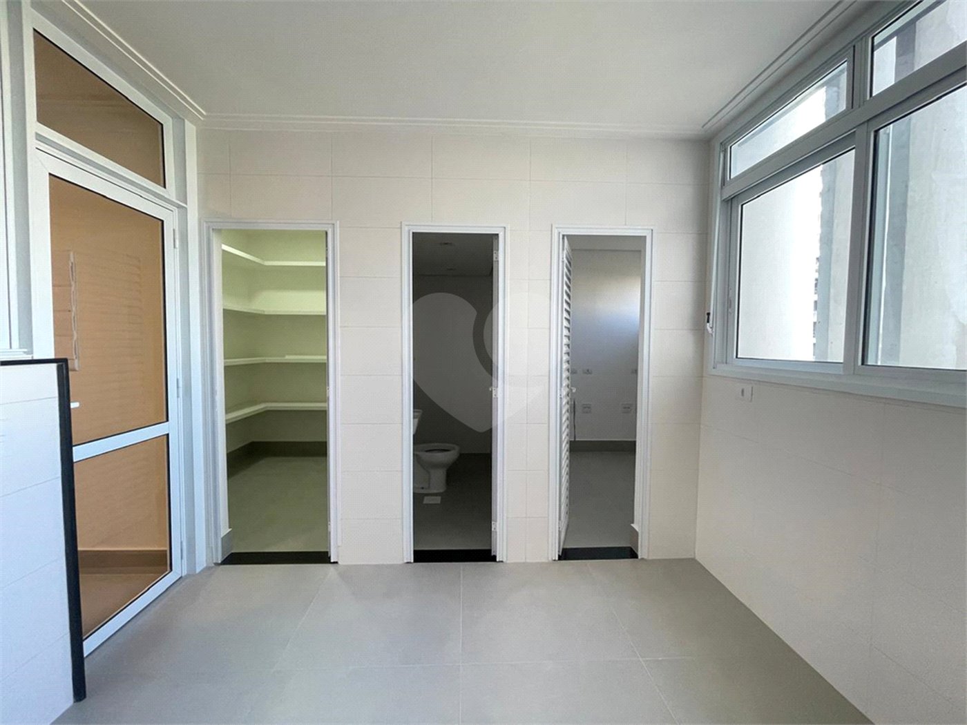 Apartamento à venda com 4 suítes em Alto da Boa Vista, São Paulo, SP