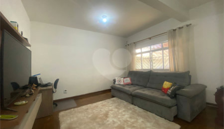 Sobrado à venda com 4 quartos em Vila Gustavo, São Paulo, SP