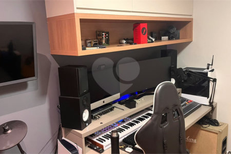Apartamento à venda com 4 quartos, sendo 1 suíte, em Jardim Vazani, São Paulo, SP