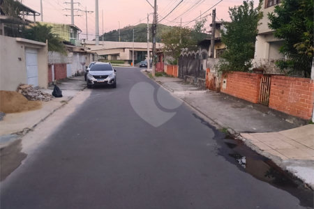 Casa à venda com 2 quartos em Campo Grande, Rio de Janeiro, RJ