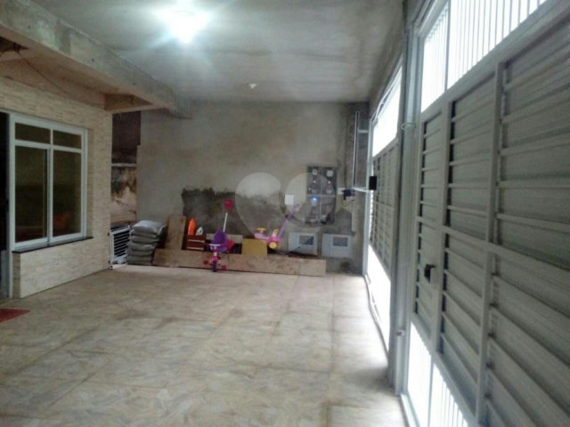 Sobrado à venda com 3 quartos, sendo 1 suíte,  em Tremembé, São Paulo, SP