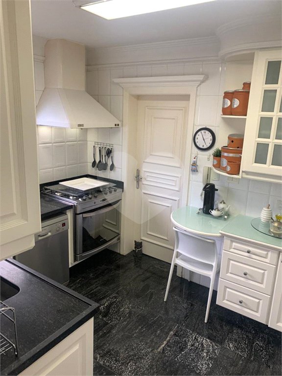 Apartamento à venda com 3 suítes em Vila Suzana, São Paulo, SP