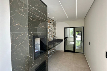 Casa à venda com 3 quartos, sendo 1 suíte, no condomínio Horto Florestal Villagio, Sorocaba - SP