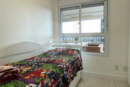 Apartamento à venda com 4 quartos, sendo 2 suítes, em Pinheiros, São Paulo, SP
