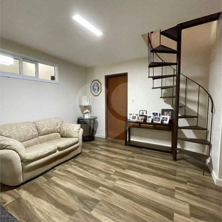 Casa à venda com 3 suítes em Jardim Itaperi, Atibaia, SP