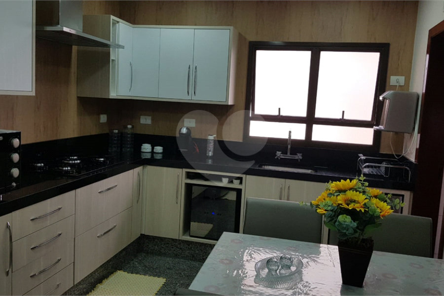 Apartamento à venda com 3 suítes em Horto Florestal, São Paulo, SP