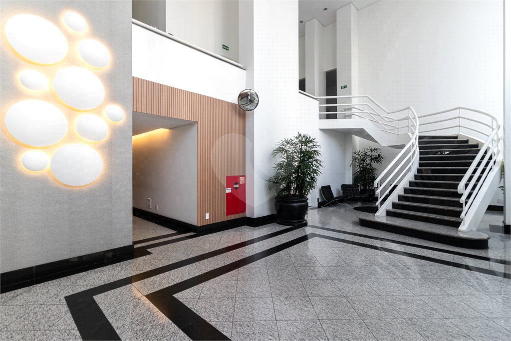 Apartamento à venda ou para alugar com 1 suíte em Pinheiros, São Paulo, SP