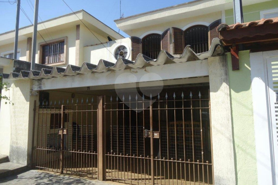 Sobrado à venda com 3 suítes em Santana, São Paulo, SP