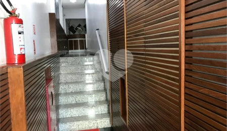 Prédio à venda em Santana, São Paulo, SP