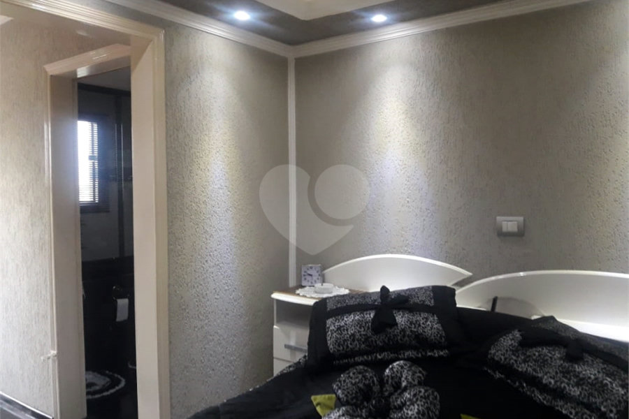 Sobrado à venda com 3 quartos, sendo 1 suíte, em Vila Milton, Guarulhos, SP
