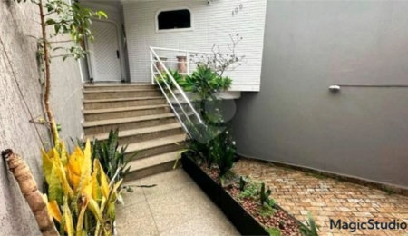 Casa à venda com 4 quartos, sendo 3 suítes,  em Jardim Guairaca, São Paulo, SP