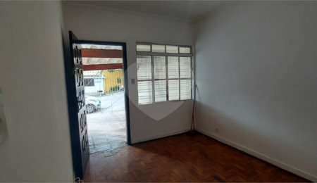 Casa Térrea à venda com 2 quartos em Campo Belo, São Paulo, SP