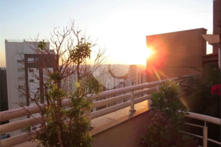Cobertura à venda com 4 suítes em Vila Suzana, São Paulo, SP