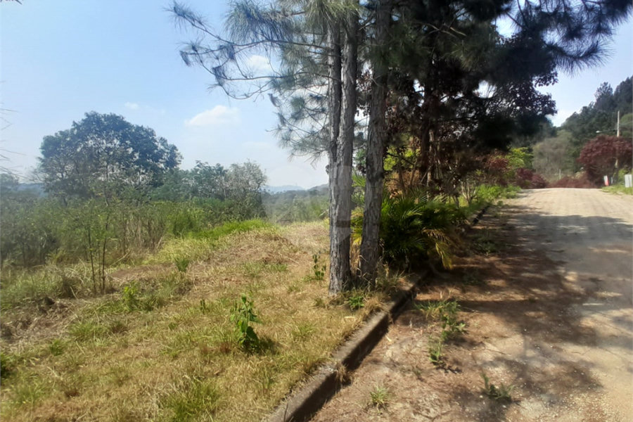 Terreno à venda no condomínio Aútria da Cantareira, Mairiporã - SP