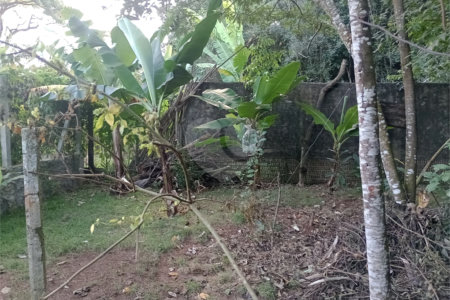 Chácara à venda com 5 quartos, sendo 1 suíte, em Jardim Marabá, Itapetininga, SP
