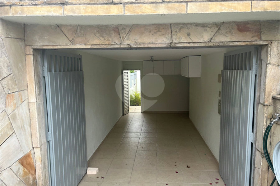 Casa à venda com 4 quartos, sendo 3 suítes, em Jardim França, São Paulo, SP