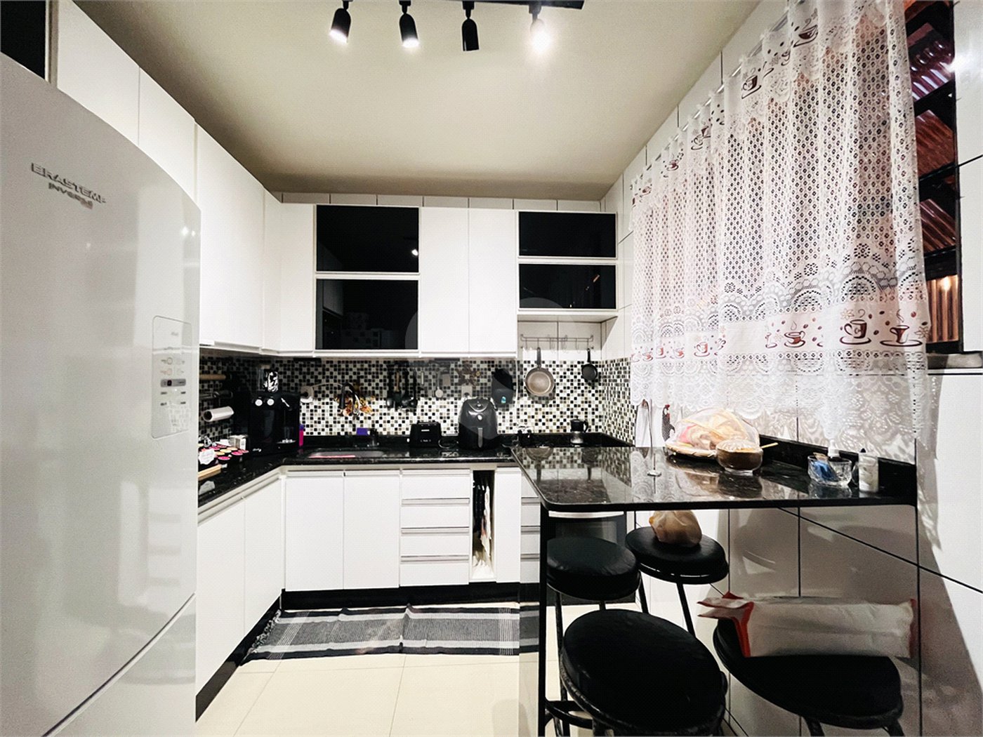 Casa à venda com 2 quartos no condomínio Vivendas do Moinho, Rio de Janeiro - RJ