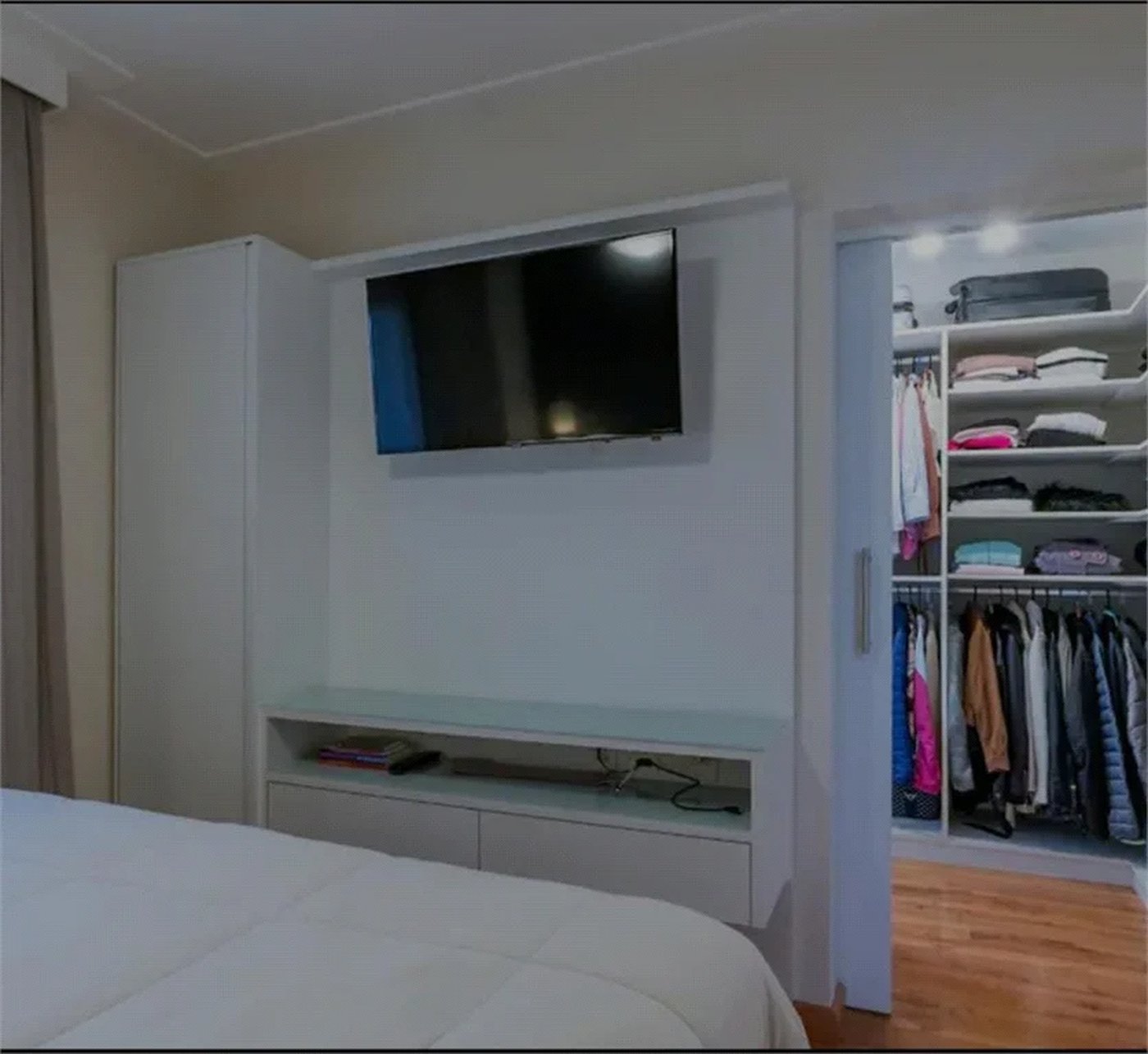 Apartamento à venda com 2 suítes em Vila Gertrudes, São Paulo, SP