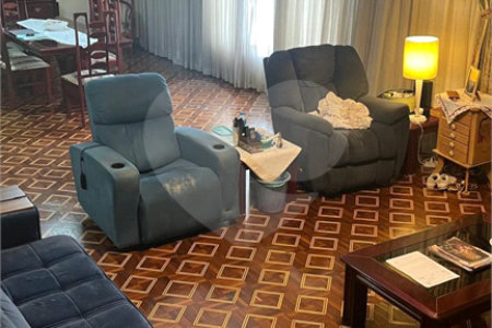 Casa à venda com 3 quartos, sendo 2 suítes, em Lapa, São Paulo, SP