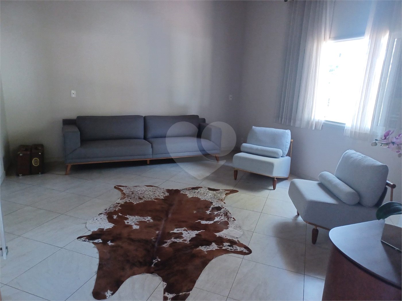 Casa à venda com 2 quartos, sendo 1 suíte, no condomínio Terras de Mont Serrat, Salto - SP