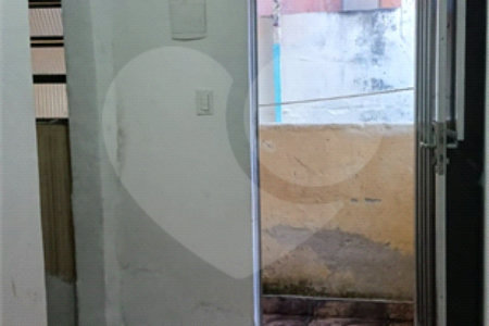 Casa à venda com 3 quartos em Santíssimo, Rio de Janeiro, RJ
