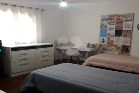 Hotel à venda com 15 quartos, sendo 4 suítes,  no Centro (canguera), São Roque, SP