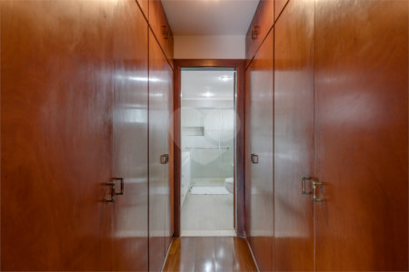 Casa à venda com 4 suítes em Alto da Boa Vista, São Paulo, SP