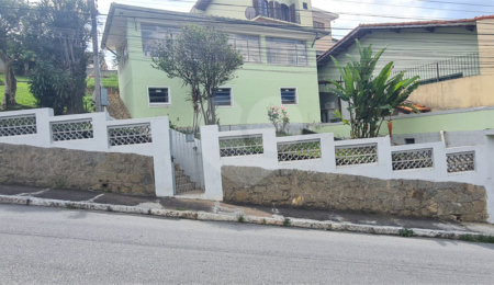 Casa à venda com 3 quartos no Centro, Mairiporã, SP