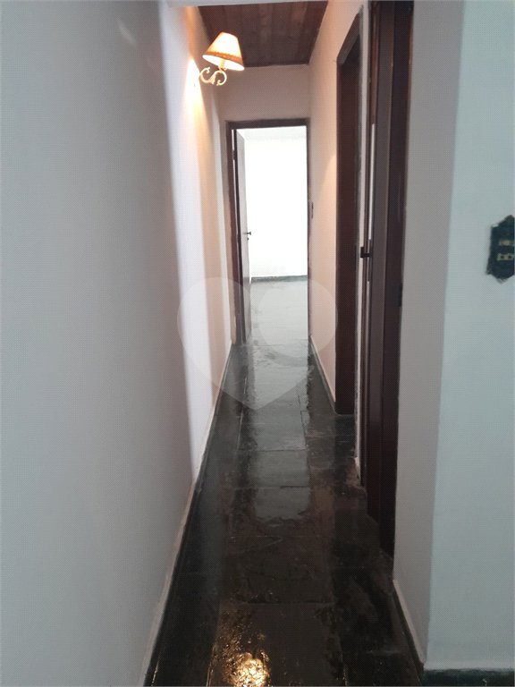 Casa à venda com 3 quartos em Conjunto Residencial Cocuera, Mogi das Cruzes, SP