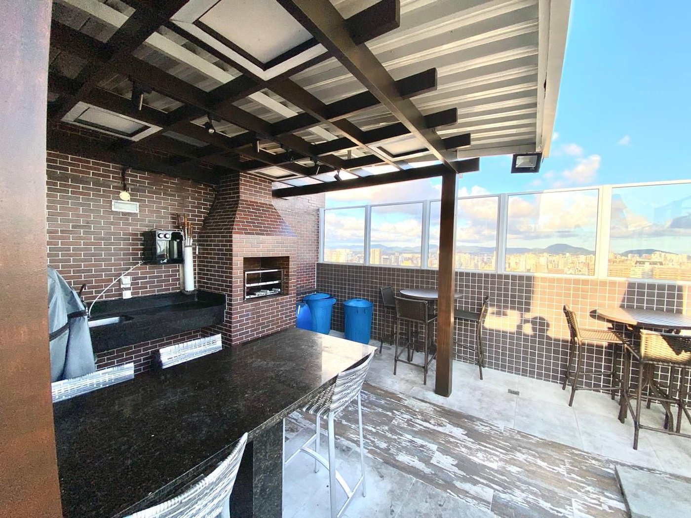 Apartamento com 3 dormitórios à venda, 106 m² por R$ 1.175.000,00 - Pompéia - Santos/SP