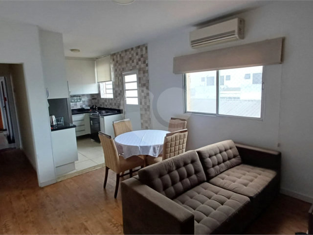 Apartamento à venda com 2 quartos em Santo Amaro, São Paulo, SP