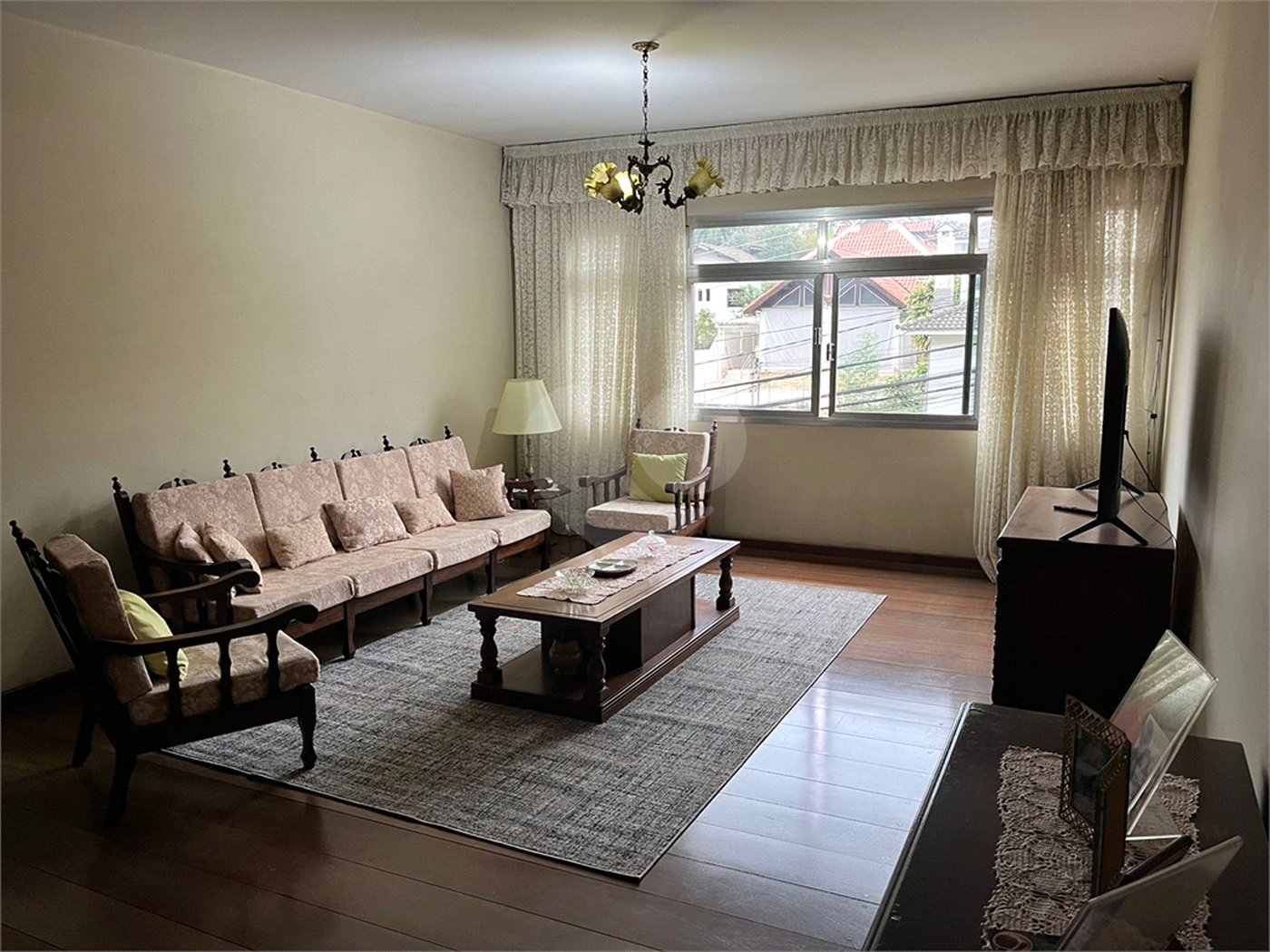 Sobrado à venda com 3 quartos, sendo 1 suíte, em Horto, São Paulo, SP