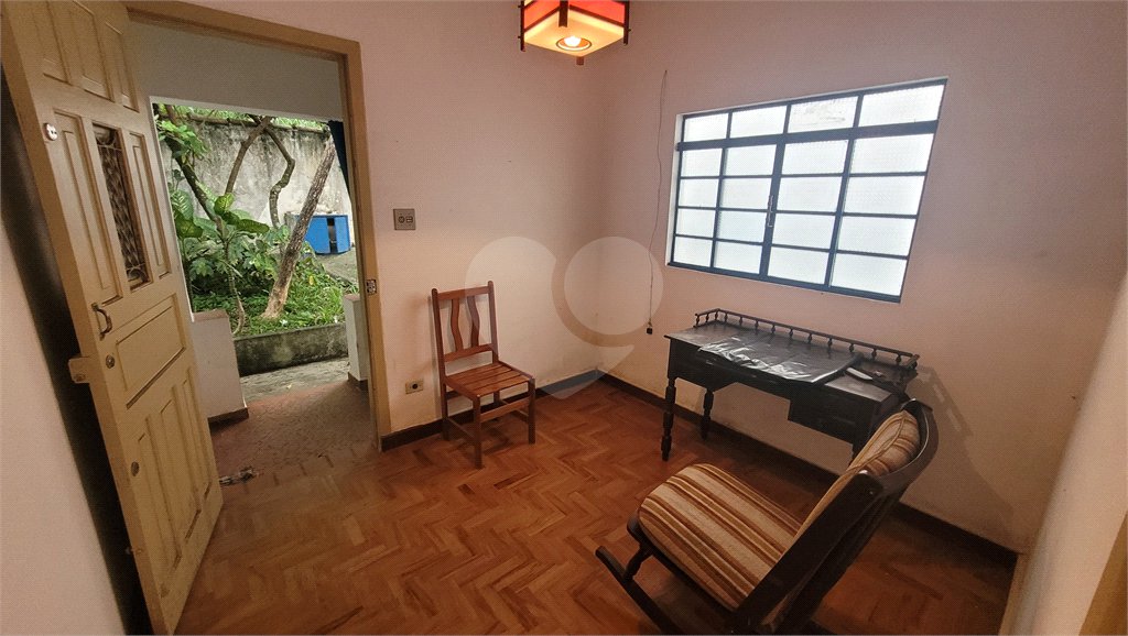 Casa Térrea à venda com 2 quartos em Horto Florestal, São Paulo, SP