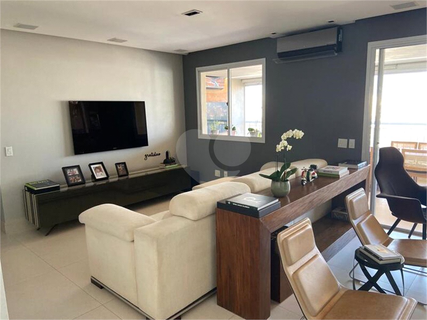Apartamento à venda Mooca, 149m², andar alto, 3 suítes, 2 vagas, varanda gourmet, porteira fechada