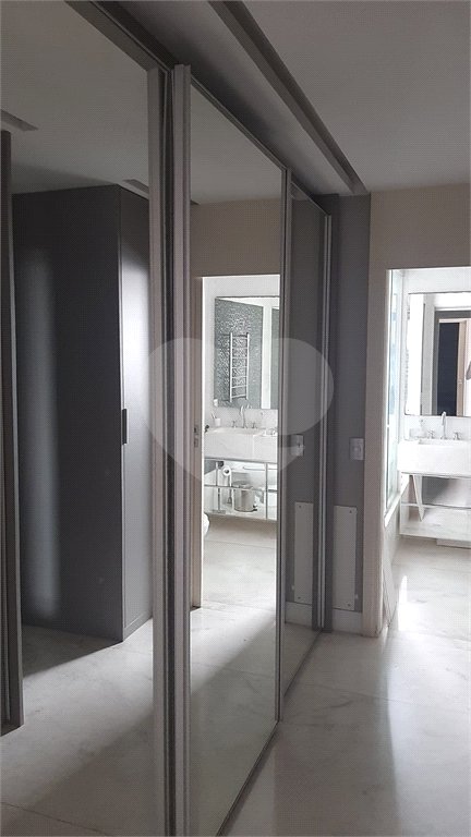 Apartamento à venda com 3 suítes em Santana, São Paulo, SP