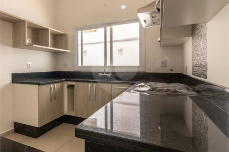 Casa à venda com 3 quartos, sendo 1 suíte, no condomínio Golden Park Residence II, Sorocaba - SP