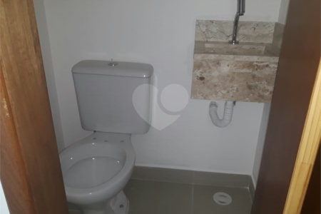Casa à venda com 2 suítes no condomínio martinha, São Paulo - SP
