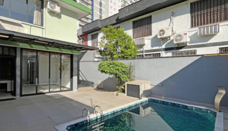 Casa com 3 dormitórios para alugar, 170 m² por R$ 13.740,00/mês - Gonzaga - Santos/SP