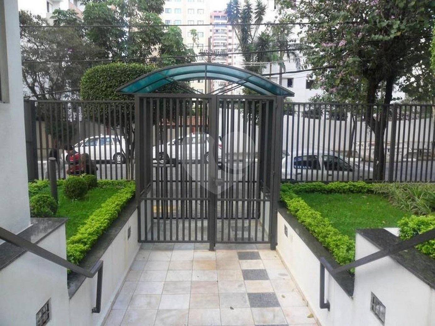 Apartamento à venda com 3 quartos, sendo 1 suíte,  em Indianópolis, São Paulo, SP
