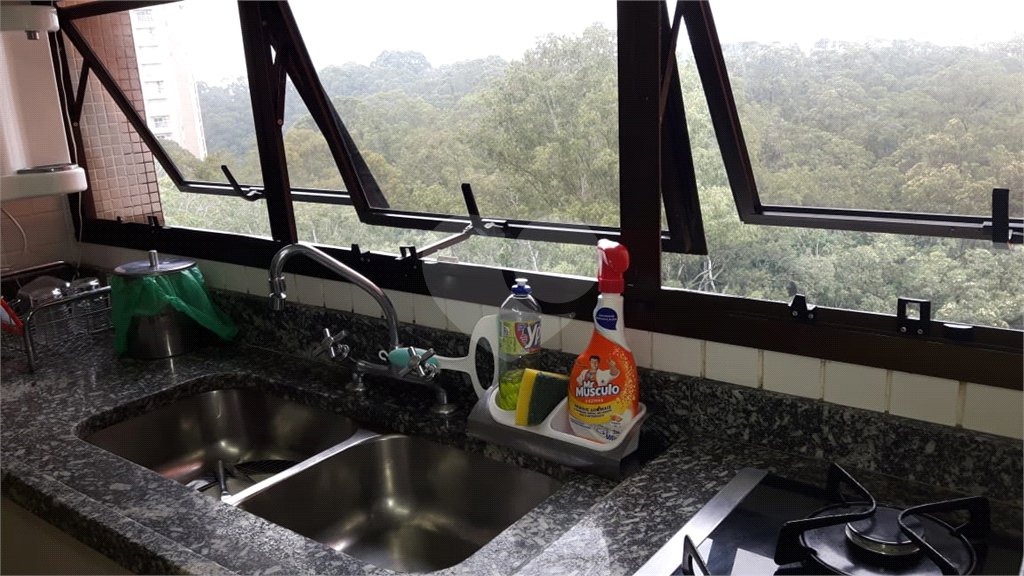 Apartamento à venda com 2 quartos, sendo 1 suíte, em Vila Andrade, São Paulo, SP