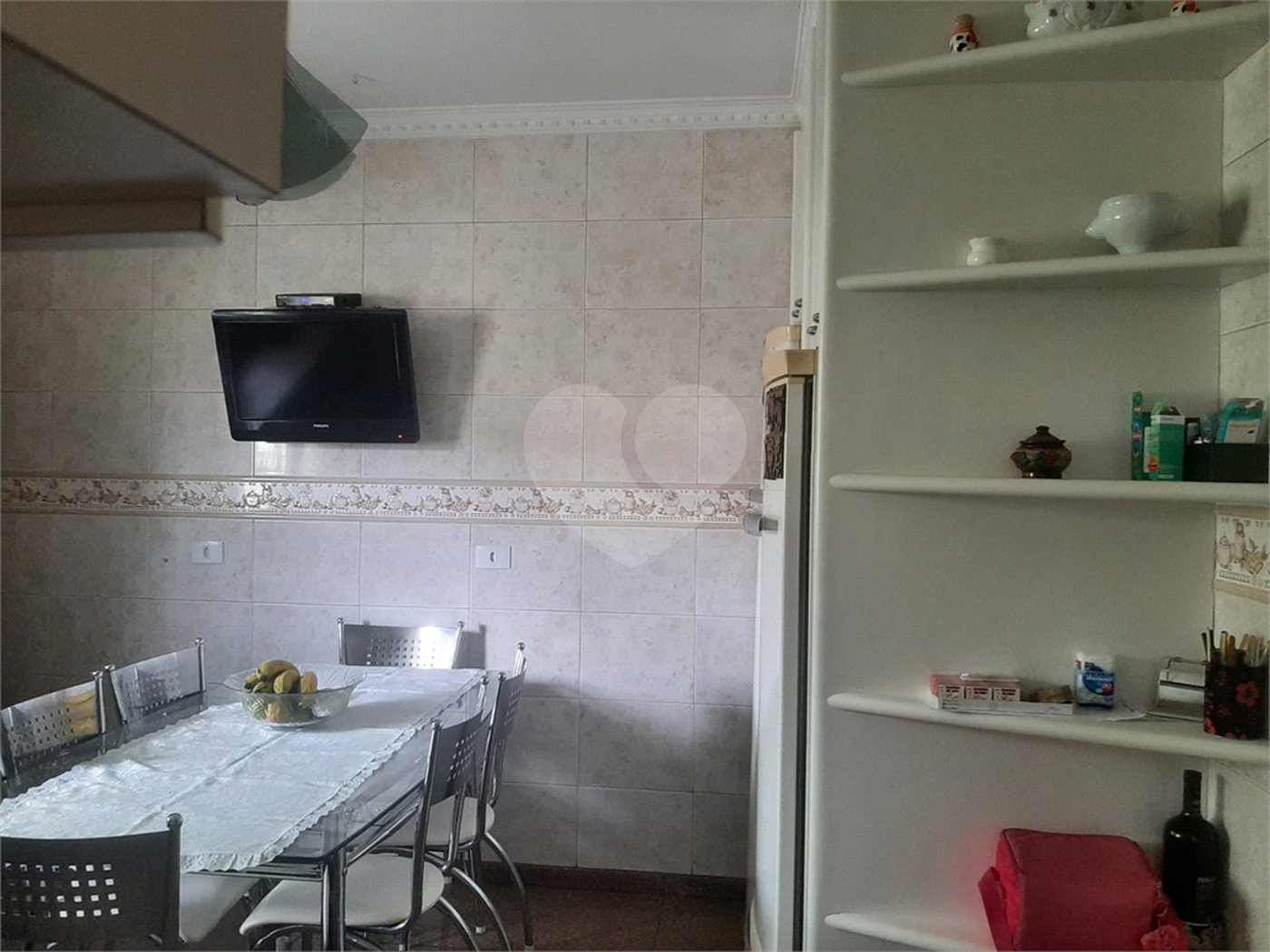 Sobrado à venda com 4 quartos, sendo 2 suítes, em Tremembé, São Paulo, SP