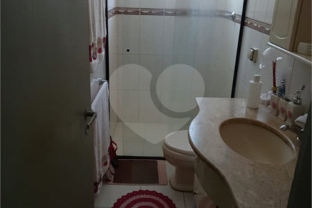 Casa à venda com 4 quartos, sendo 2 suítes, em Chácara Santo Antônio (zona Sul), São Paulo, SP