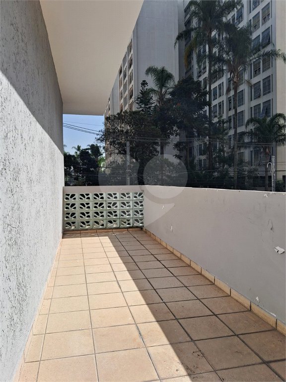 Sobrado para alugar com 3 quartos, sendo 1 suíte,  em Vila Progredior, São Paulo, SP