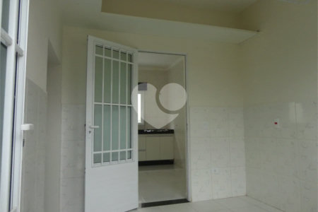 Casa de Vila à venda com 3 suítes em João Xxiii, Vinhedo, SP