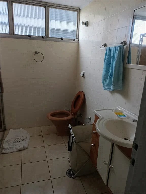 Apartamento à venda com 4 quartos, sendo 1 suíte, em Pinheiros, São Paulo, SP
