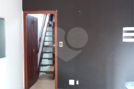 Sobrado à venda com 3 quartos em Moema, São Paulo, SP